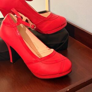 Classic vintage inspired Red Patent Leather Heels